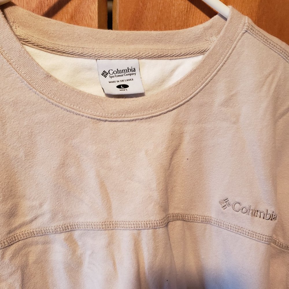 Columbia off-white cozy shirt.